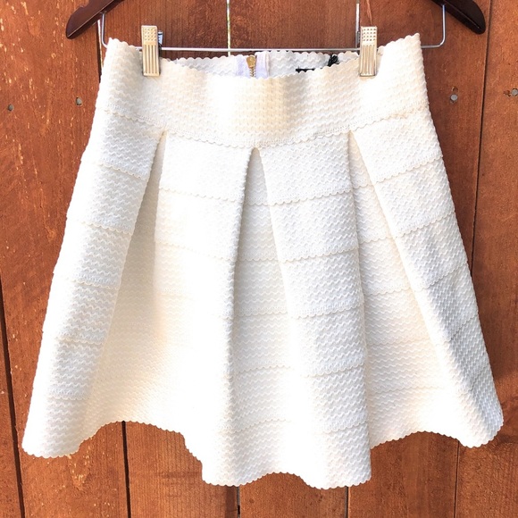 Honey Punch A-Line Bandage Skirt White - Picture 6 of 9